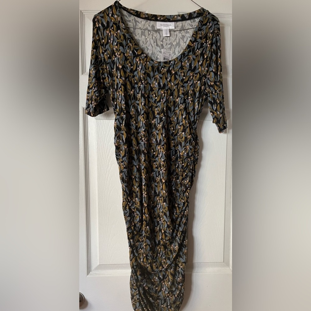 Motherhood Side Ruched Dress